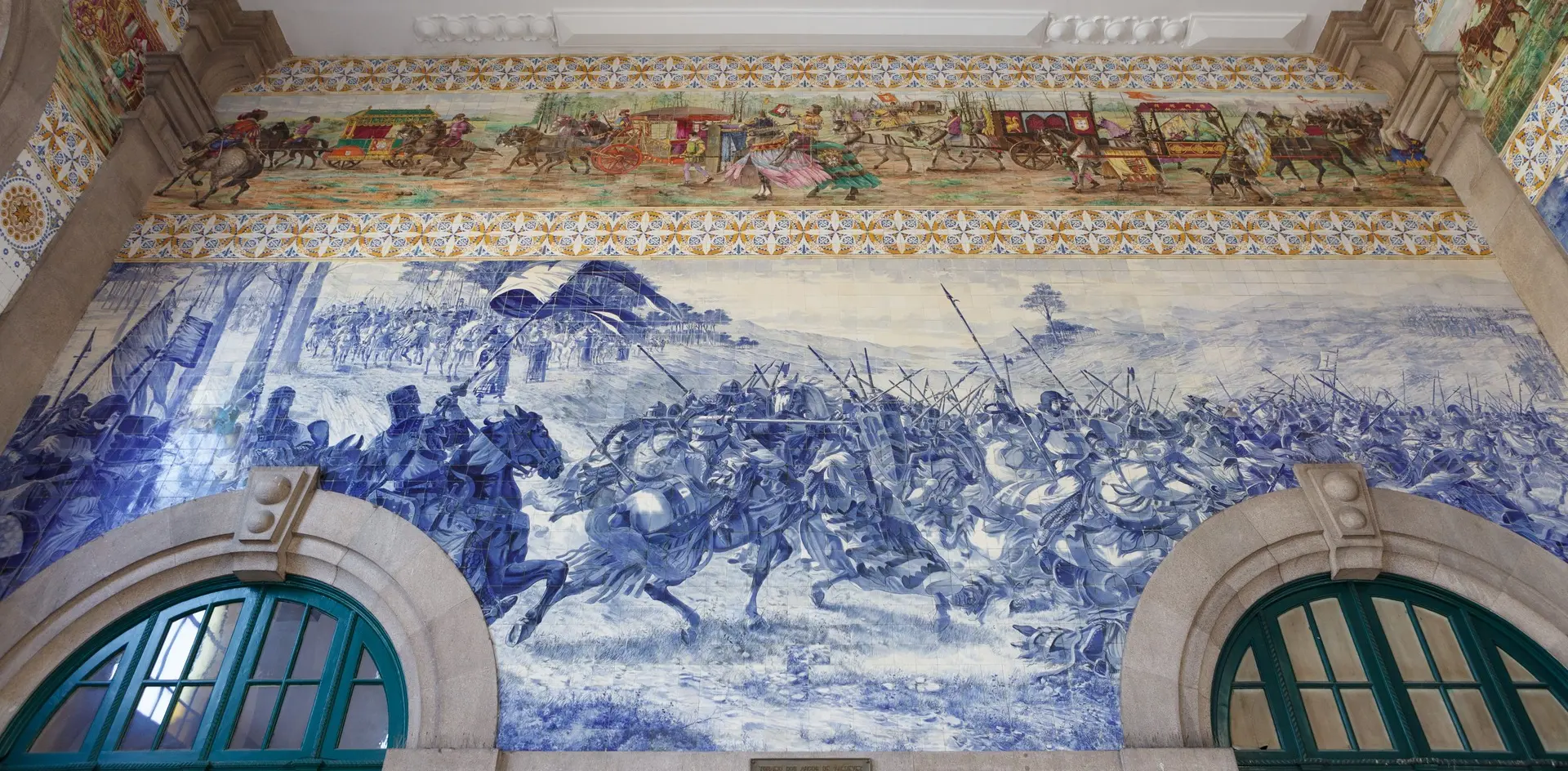 Detalle de los azulejos de la estación de São Bento en Oporto
