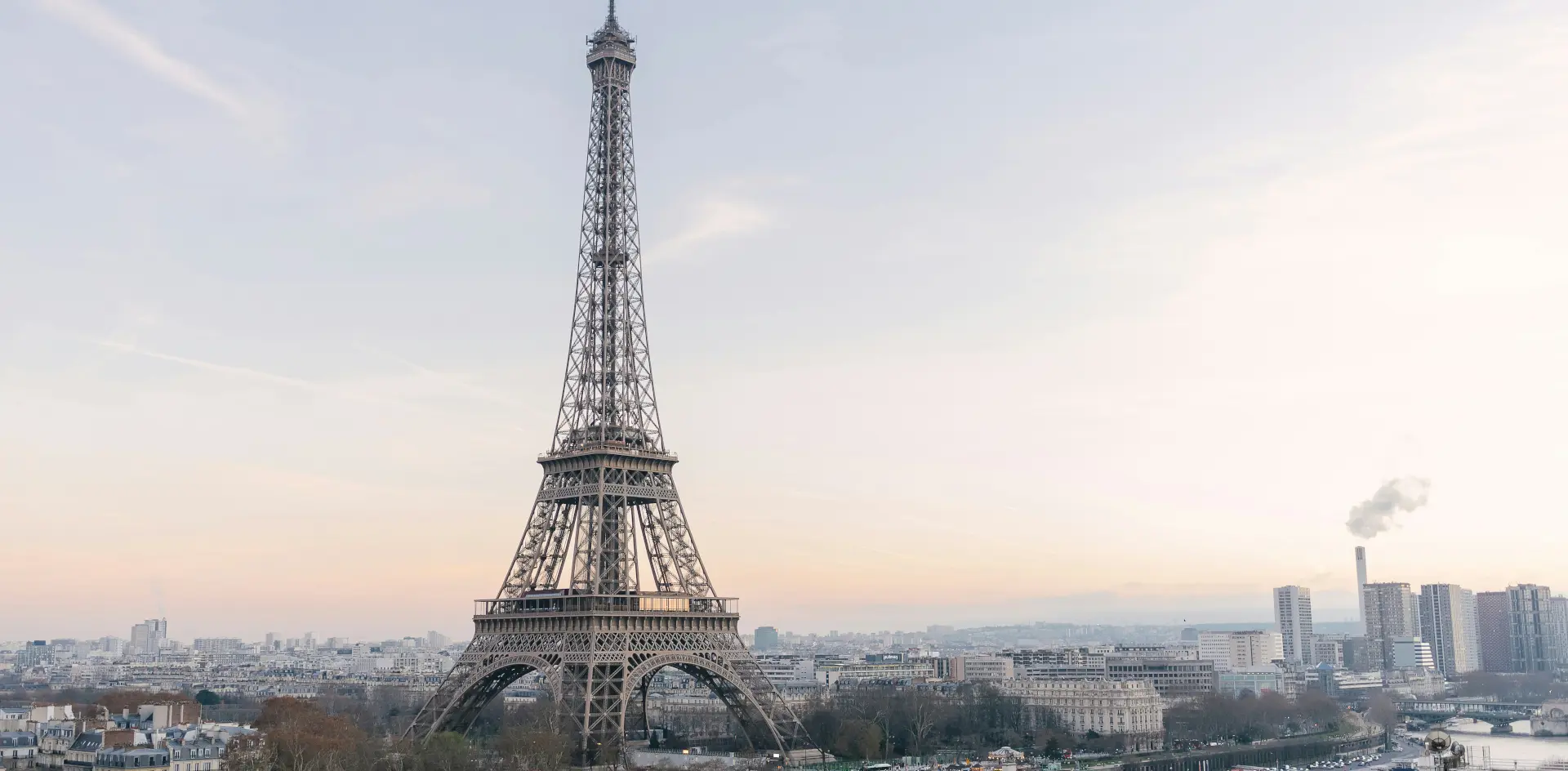 Torre Eiffel París Free Tour