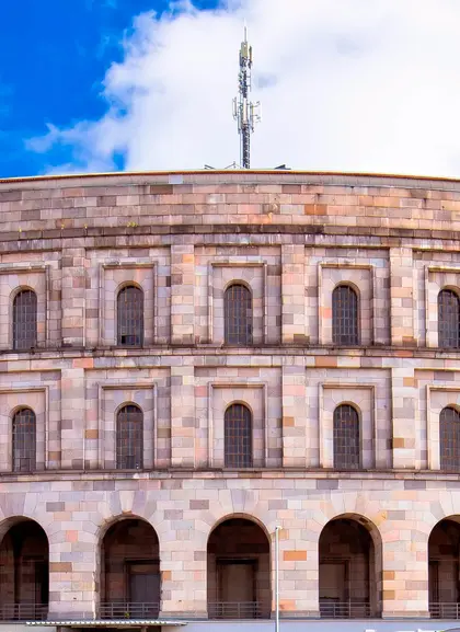 Palacio de cogresos, Reich Kongresshalle- Tour tercer Reich y barrio judío