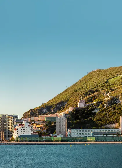Gibraltar y su Peñón - Excursión a Gibraltar con vistas al Peñón desde Málaga - Excursiones y Actividades en Málaga - Buendía 