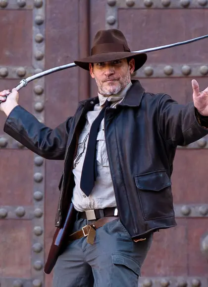 Actor en Valencia Indiana Jones - La Última Cruzada de Indiana Tour - Excursiones y Actividades en Valencia - Buendía