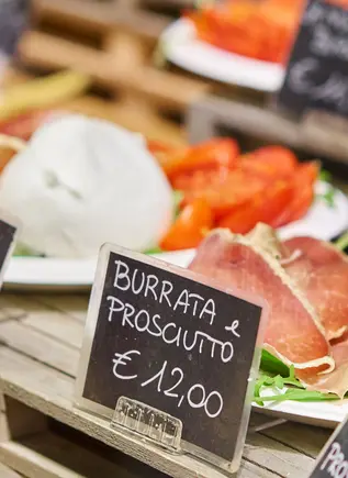 Productos gastronómicos típicos toscanos y florentinos - Tour Gastronómico en el barrio de San Lorenzo de Florencia - Buendía Tours Italia