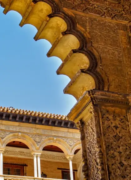 Muestra de la arquitectura mudéjar de los Reales Alcázares de Sevilla-Entrada Real Alcázar de Sevilla - Actividades, entradas y excursiones en Sevilla Buendía 