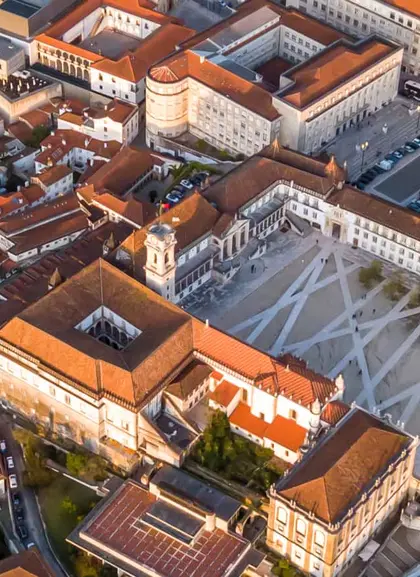 Vista aérea de Coimbra - Excursión a Fátima y Coimbra desde Oporto - Actividades y Excursiones en español en Oporto - Buendía 