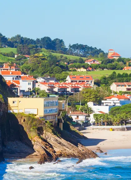 Pueblo de Comillas - Tour por los pueblos de la Costa Occidental Cántabra - Visitas guiadas y Free tours Buendía Tours Cantabria 