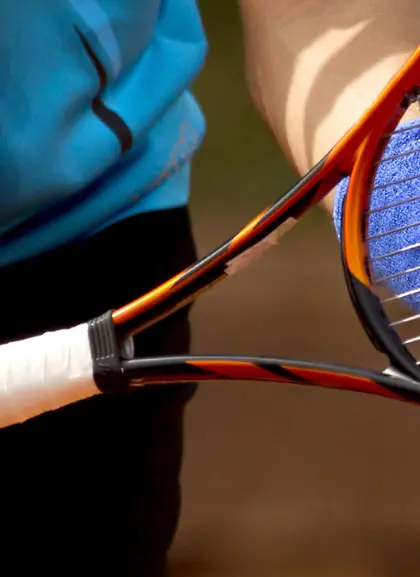 Tenista en una pista de tenis - Entradas para Rafa Nadal Museum Xperience - Excursiones y Actividades en Mallorca - Buendía