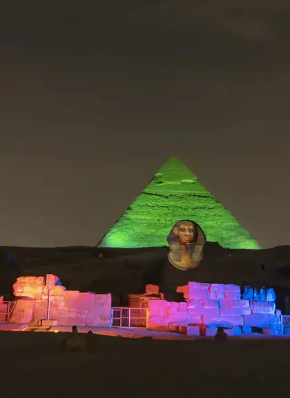 Cena y espectáculo nocturno en las Pirámides de Guiza - Visita guiadas y Excursiones Buendía Egipto