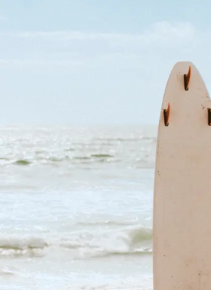 Alquiler de tabla de surf y neopreno en Carrapateira