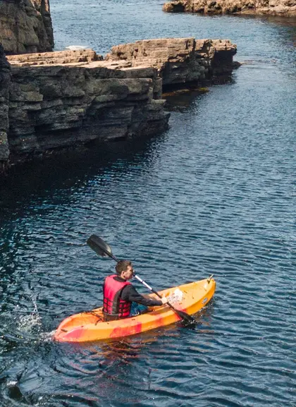 Excursión en kayak a Cala Granadella en Jávea
