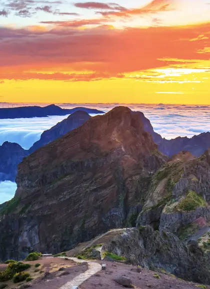 Excursión Atardecer en el Pico do Arieiro con almuerzo