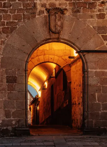 Free tour de los misterios y leyendas de Cáceres
