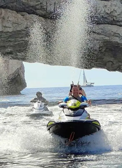 Excursión en moto de agua a Islas Margaritas