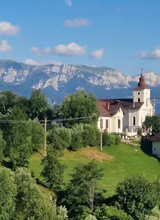 Pueblo de Magura, una de las poblaciones rurales que se visitan en esta excursión desde Brasov.
