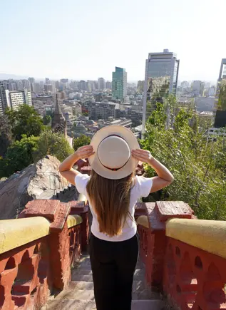 Vistas a la ciudad desde el cerro de Santa Lucía, donde se encuentra la fuente de Neptuno.