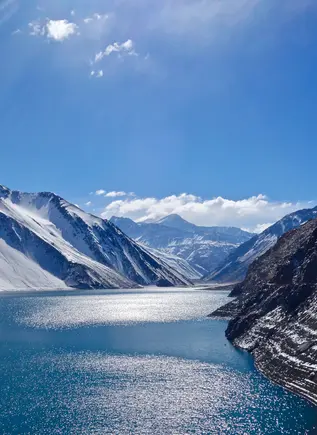 Panorámica del Embalse de Yeso, uno de los puntos turísticos más relevantes del país.