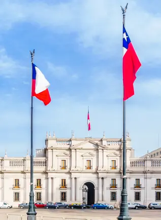 El Palacio de la Moneda es una de las paradas de este tour a pie.