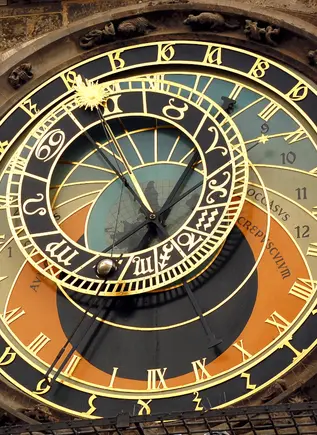 Primer plano del Reloj Astronómico de Praga