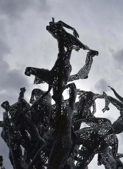 Escultura original del barrio de Miraflores.