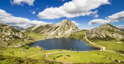 Visitar los Lagos de Covadonga, Asturias, buendía