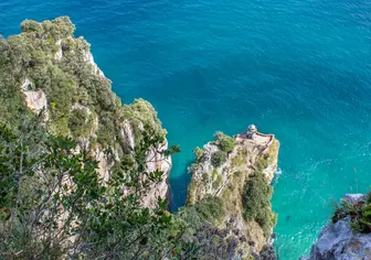 Visitar el Faro del Caballo en Santoña