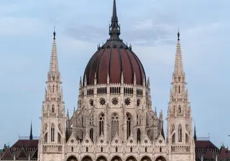 Detalles arquitectónicos del Parlamento de Budapest