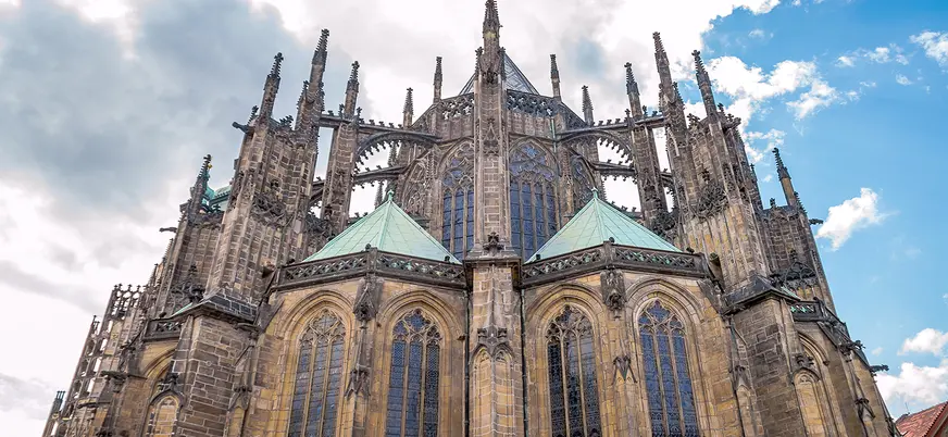 Catedral de San Vito en estilo gótico en Praga, República Checa