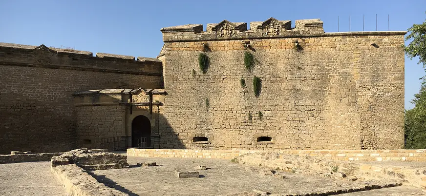 visita guiada Sabiote privado Castillo Iglesia Ubeda Baeza Jaen