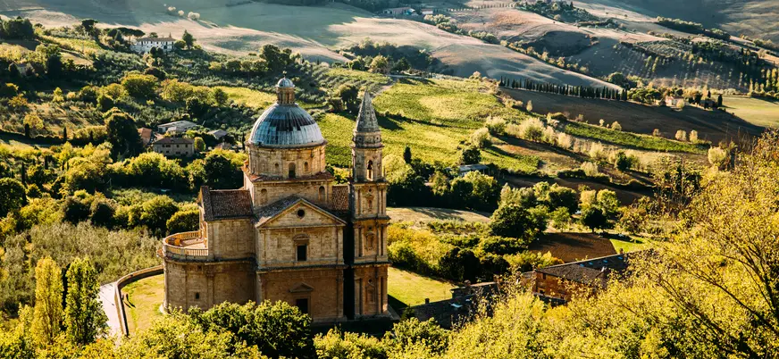 Templo de San Biagio desde el Mirador de Montepulciano. Iglesia renacentista del siglo XVI ubicada en las afueras 