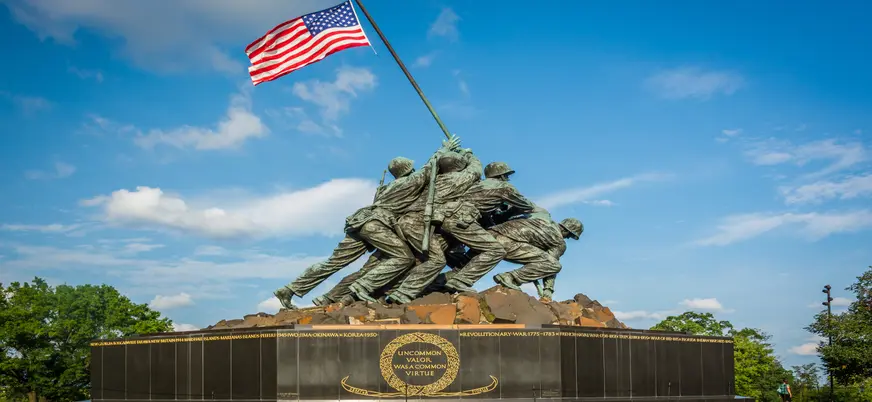 Monumento Iwo Jima en Arlington, Virginia, Estados Unidos