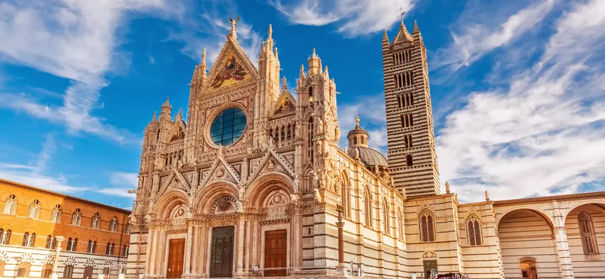 Catedral de Santa Maria Assunta (Duomo di Siena), una obra maestra de la arquitectura gótica italiana