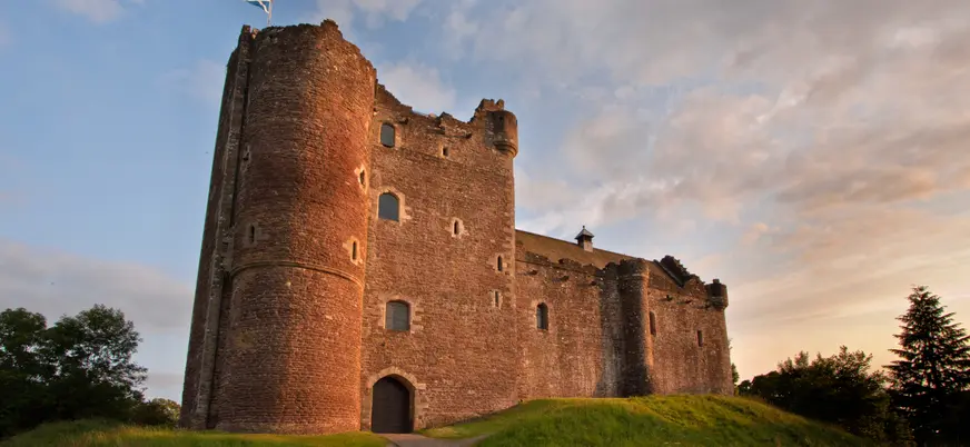 Castillo de Doune al atardecer