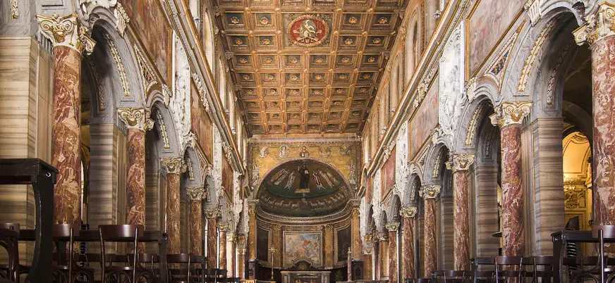 Interior de la Basílica de San Marcos en Venecia