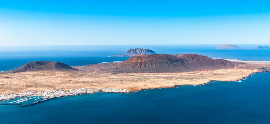 Excursión en Catamarán a la Isla de la Graciosa