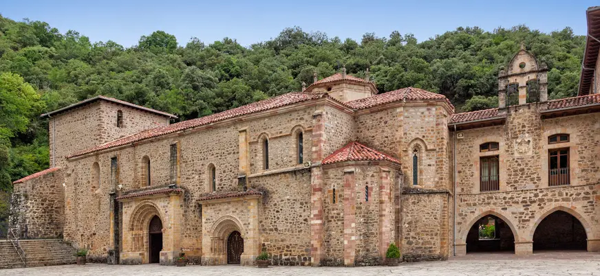 Monasterio de Santo Toribio de Liébana en Camaleño, Cantabria.