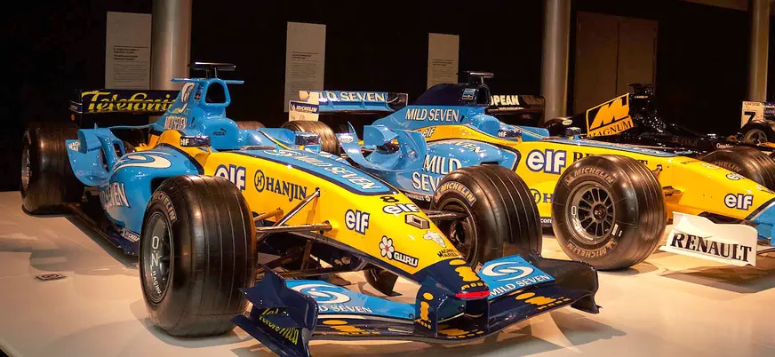 Monoplazas de Fórmula 1 de Fernando Alonso en el Museo y Circuito de Asturias