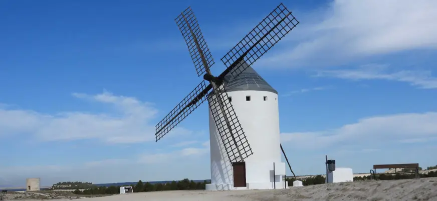 Molino Viento visita guiada Conjunto Patrimonial el Romeral Castill la Mancha