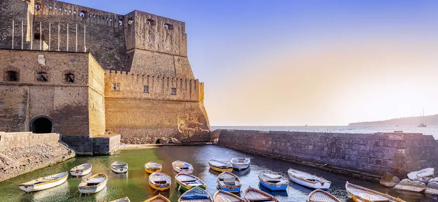 Castillo dell Ovo en Nápoles