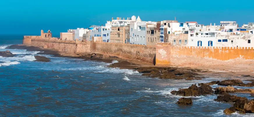 Vista panorámica de la medina de Essaouira junto al Atlántico, Patrimonio UNESCO
