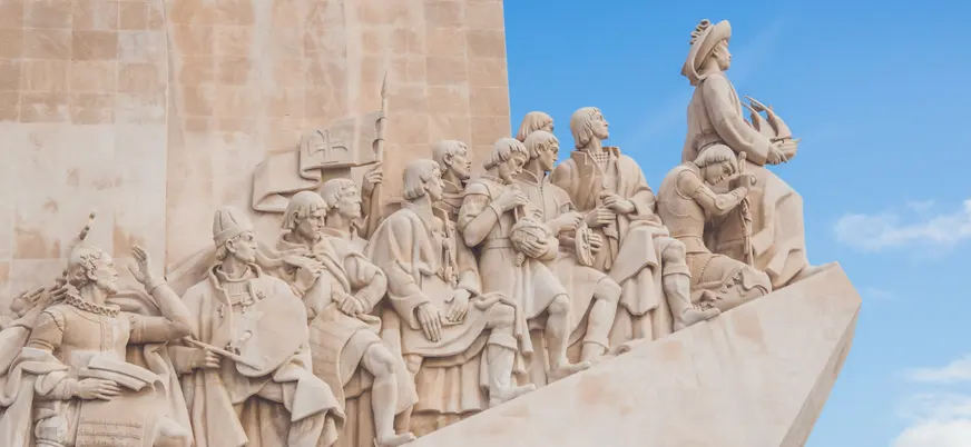 Esculturas del Monumento a los Descubrimientos en Belém, Lisboa