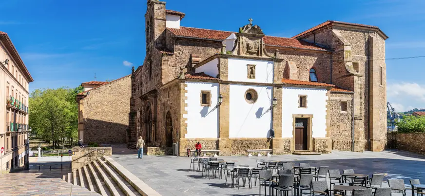 Iglesia de San Antonio de Padua en Avilés, Asturias