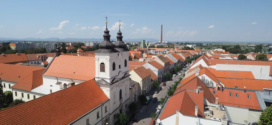 La "pequeña Roma eslovaca" es el sobrenombre que recibe la ciudad que visitarás en esta excursión.