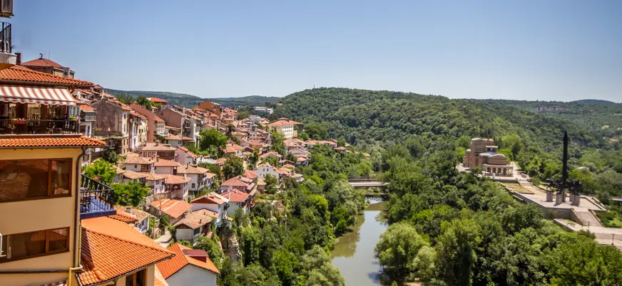 El pueblo de Arbanassi es otro de los puntos turísticos de esta excursión a Bulgaria desde Bucarest.