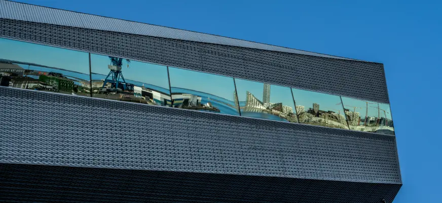 Biblioteca Dokk1 de Aarhus, la más grande del país.