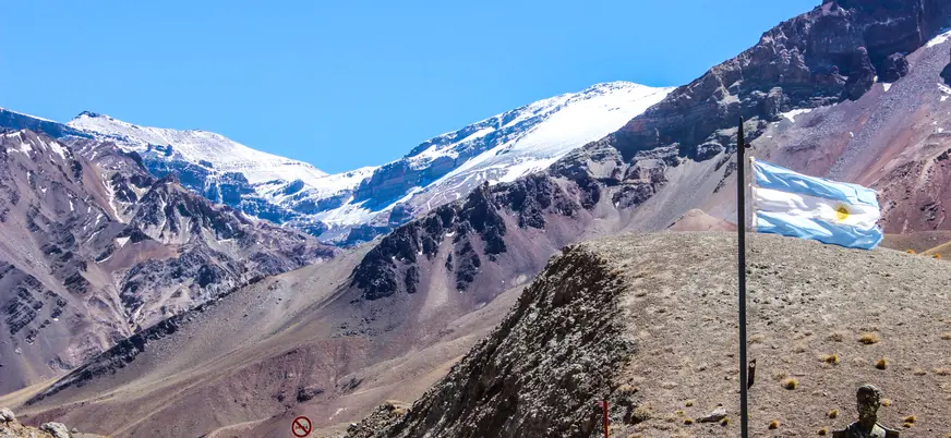 Acceso al Aconcagua, en la Cordillera de los Andes.
