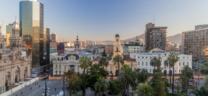 Vista aérea de la Plaza de Armas, una de las más emblemáticas de la ciudad.