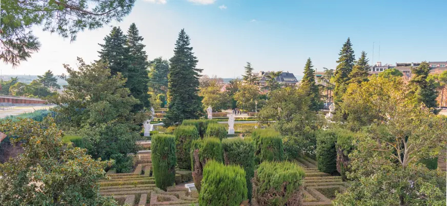 Sabatini Gardens, outside the Royal Palace, with numerous plant species.