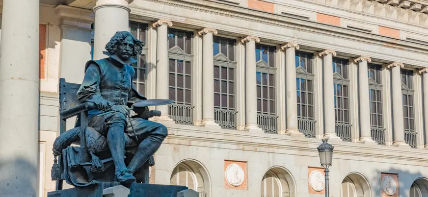 Pasaremos por el Museo del Prado, uno de los más importantes de la capital.