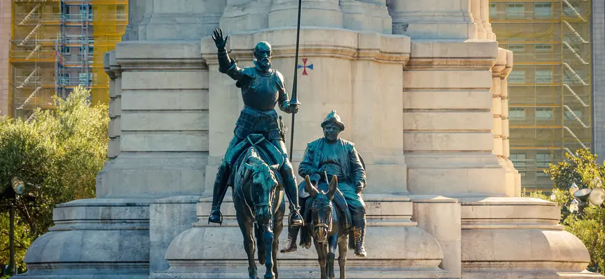 Y cómo no, Don Quijote y Sancho Panza, también estarán presentes en este free tour de las letras por Madrid.