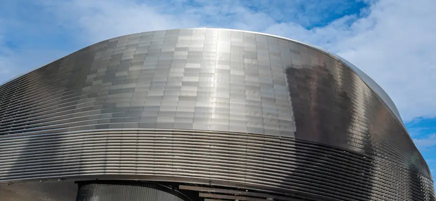 Fachada del Bernabéu, una auténtica obra de igeniería.