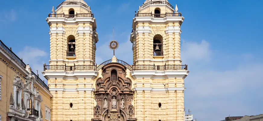 Nos acercaremos a la iglesia de San Fracisco, una de las más significativas de Lima.